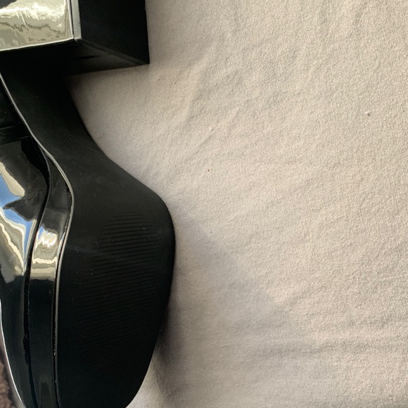 Sun + Stone Glossy Black Mary Jane Heels - Picture 13 of 13